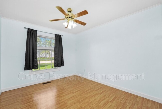 Building Photo - 2415 Plum Tree Rd