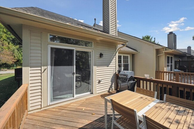 Building Photo - 30861 Centennial Dr