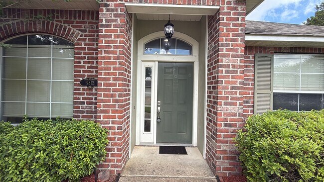 Building Photo - Rental in Shreveport