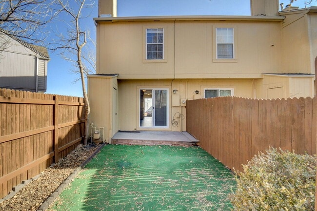 Building Photo - 4152 Charleston Dr