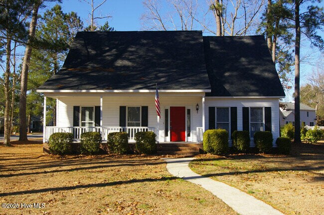 Primary Photo - 709 Spring Run Rd