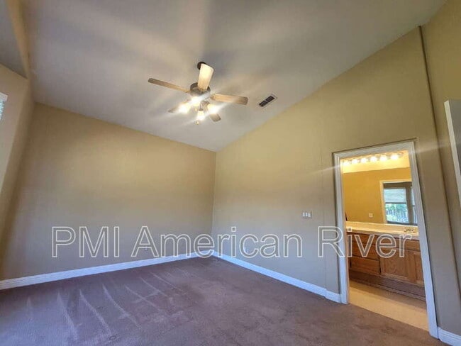Building Photo - 10920 Bellone Way