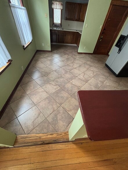 Building Photo - 33 Brooklawn St