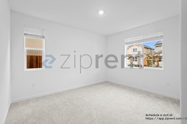 Building Photo - 1747 Tornillo Ave