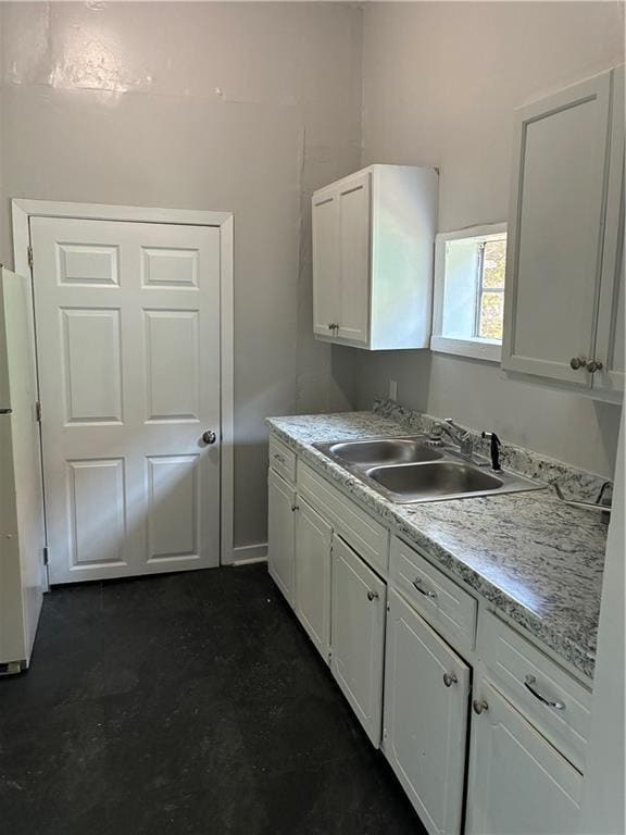 Building Photo - 1054 State St