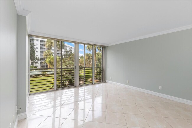 Building Photo - 2731 NE 14th Street Causeway