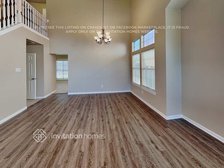 Building Photo - 2529 Windchase Dr