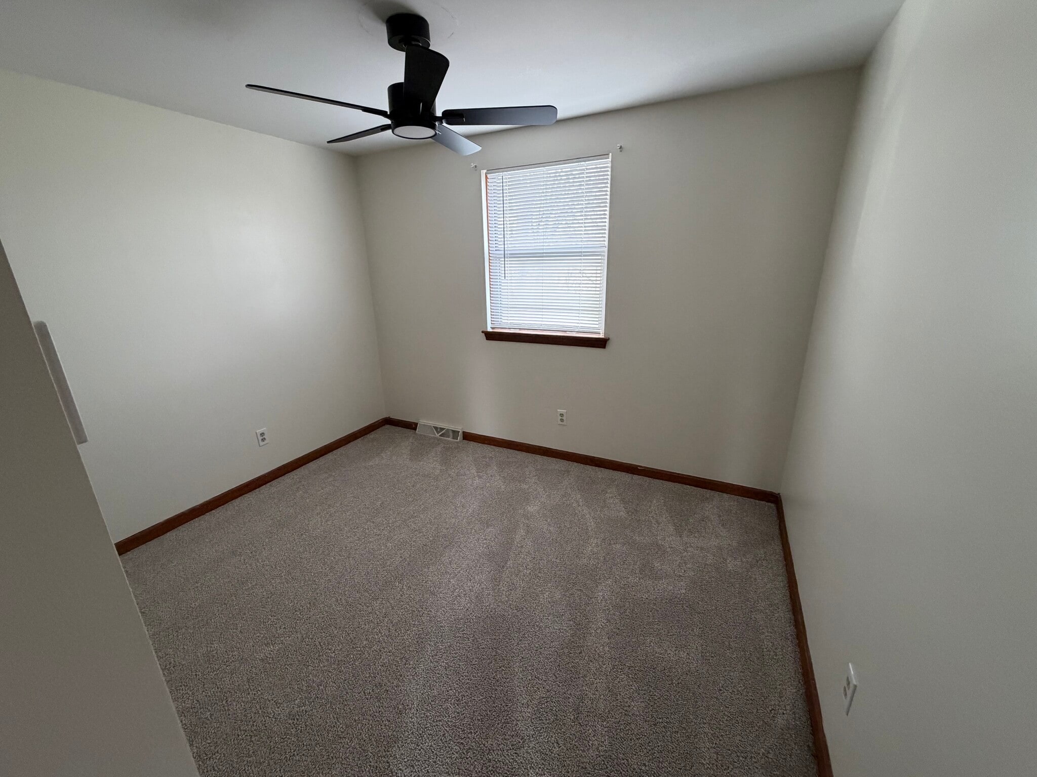 Building Photo - 1328 D'Angelo Drive