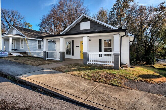 Building Photo - 1012 Coulter St
