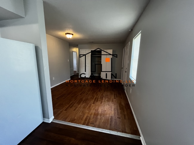 Building Photo - 102 Lucian Cir