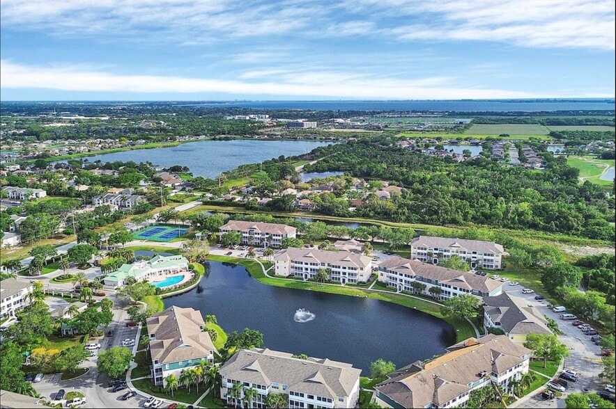 Building Photo - 4802 51st St W