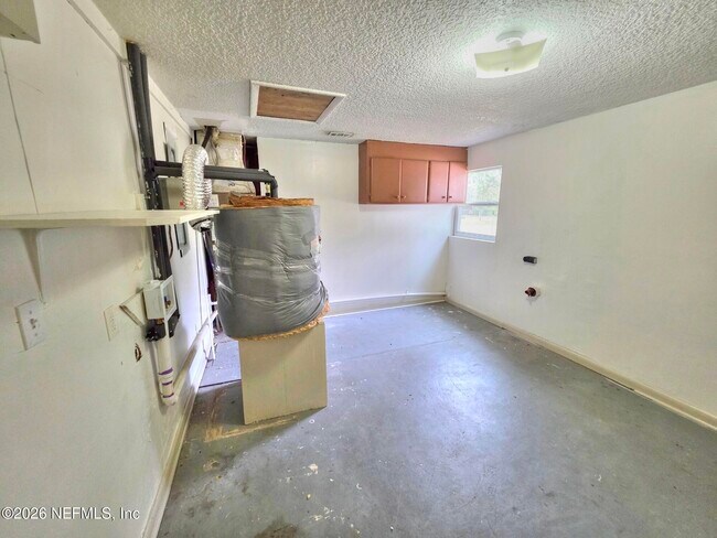 Building Photo - 2805 Prospect St