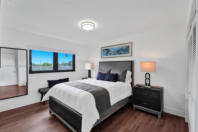 Building Photo - 243 NW 57th Ave