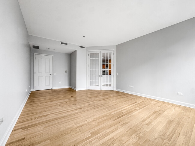 Building Photo - 415 E North Water St