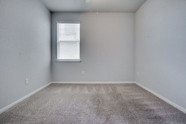 Building Photo - 14222 Handel Dr