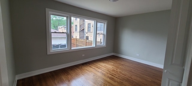 Building Photo - 5144 N Avers Ave