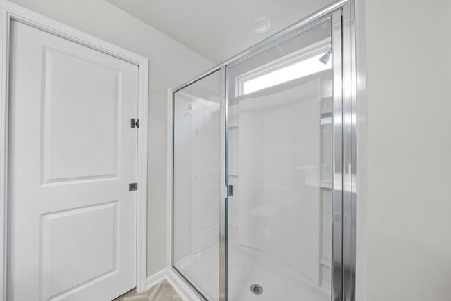 Building Photo - BEAUTIFUL HOME IN LILLINGTON AWAITS YOU!