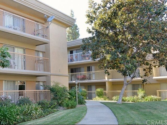 Building Photo - 6240 Randi Ave