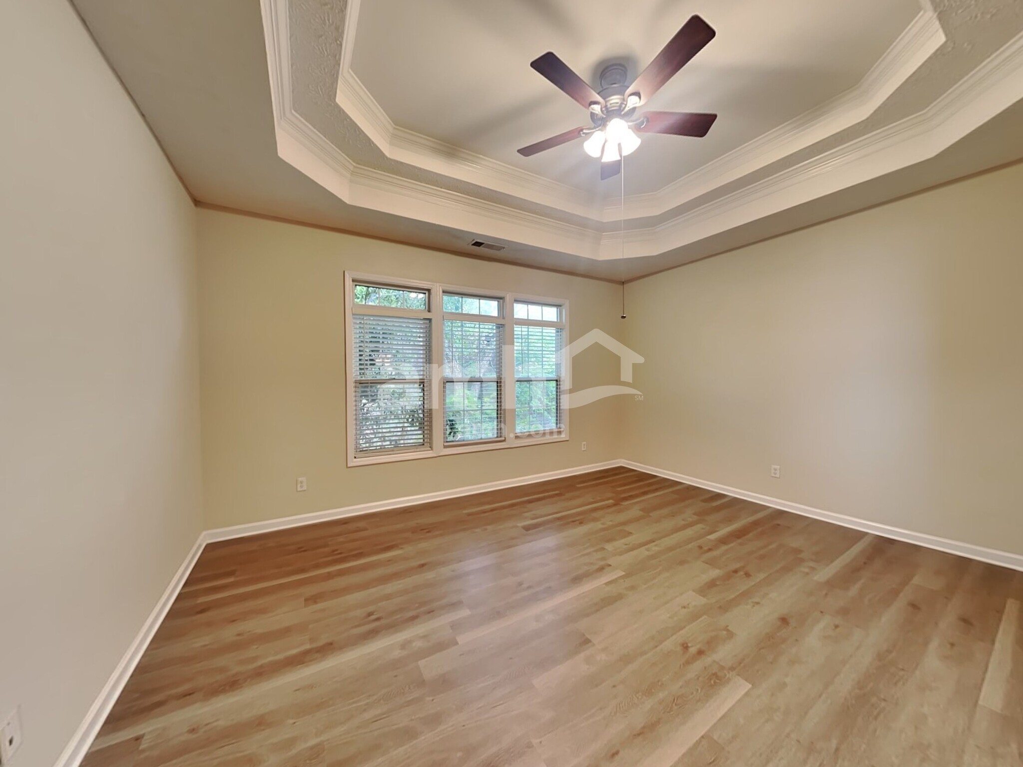 Building Photo - 985 Martin Field Dr