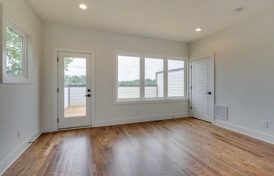 Building Photo - 3325 Felicia St