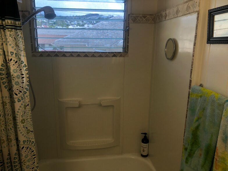 Building Photo - 1125A 2nd Ave