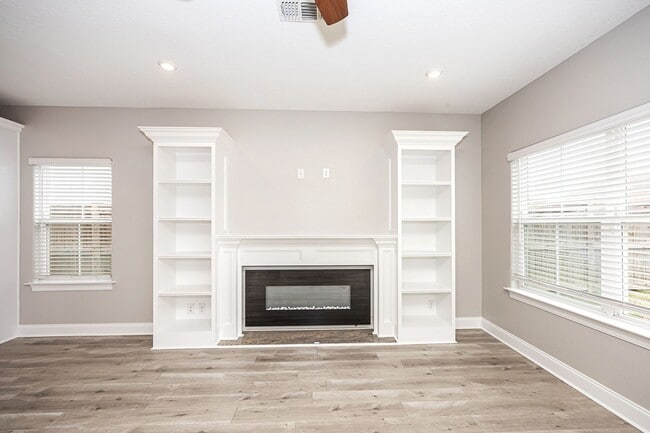 Building Photo - Rental in Landon Green Subdivision