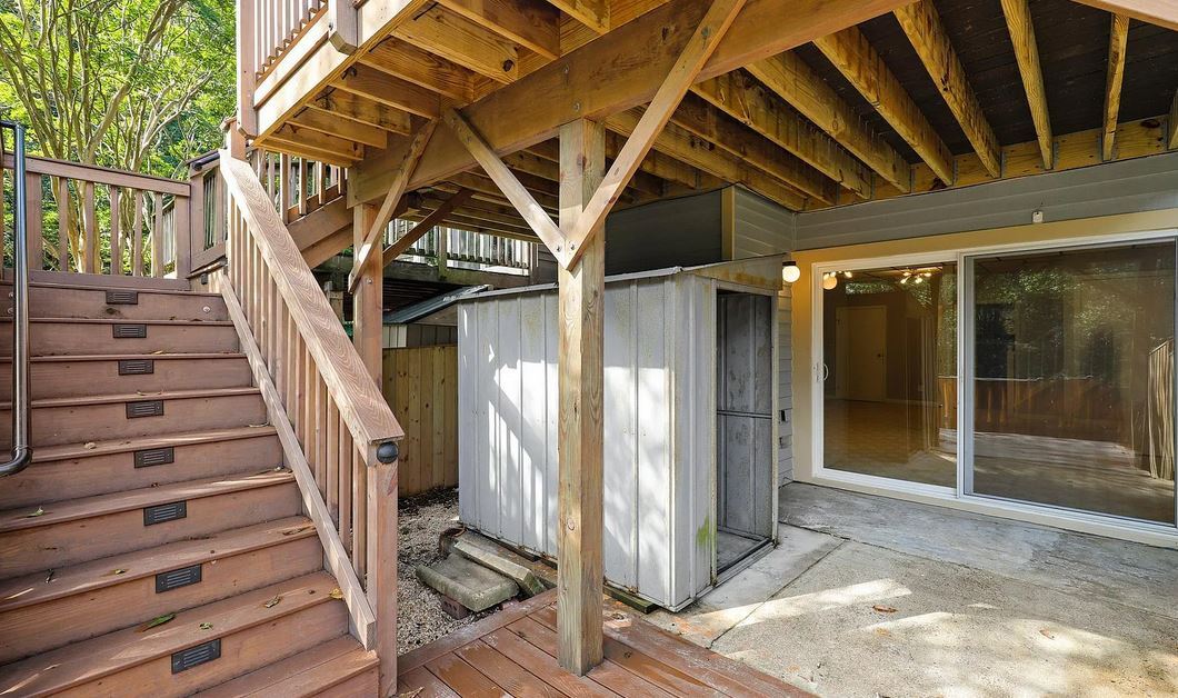 Building Photo - 3085 Bridgeton Ct