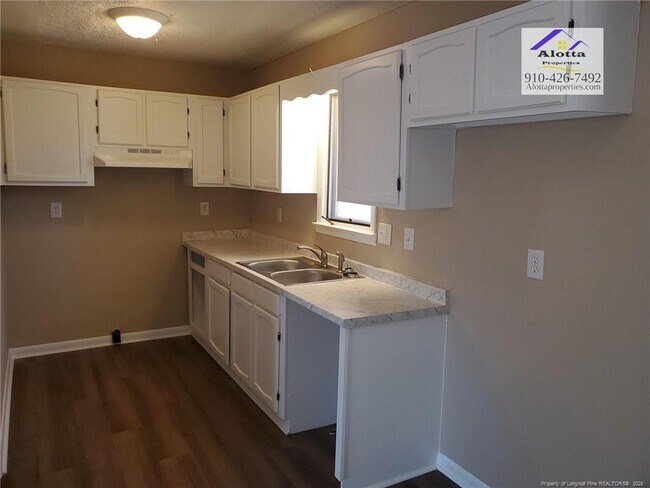 Building Photo - 300 Rodie Ave