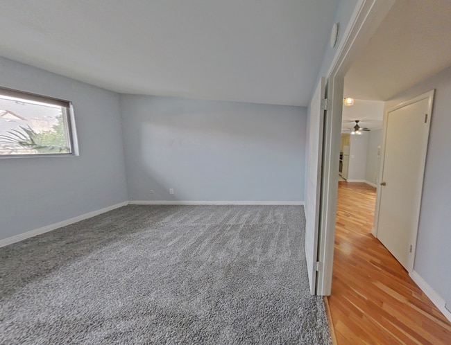 Building Photo - Spacious 1 Bedroom Condo in the Gated Park Bristol Community