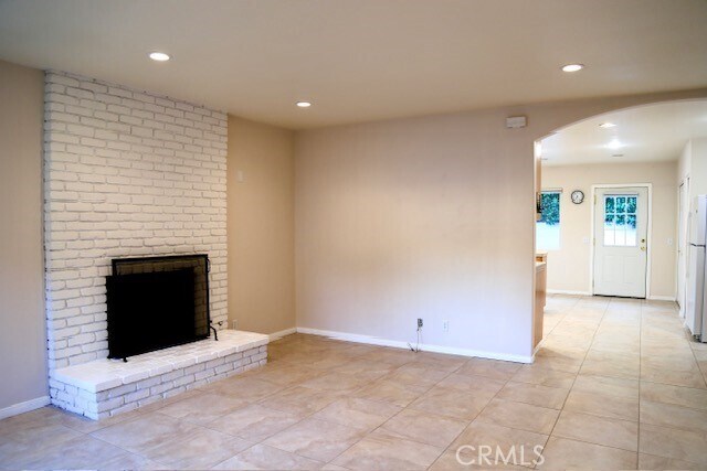 Building Photo - 4813 Topanga Canyon Blvd