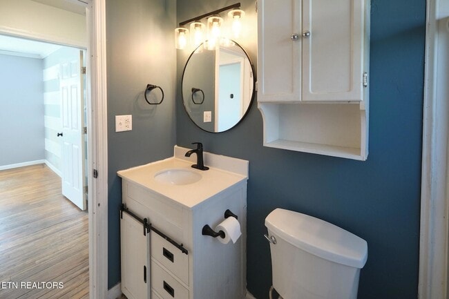 Building Photo - 548 Murray Rd NW