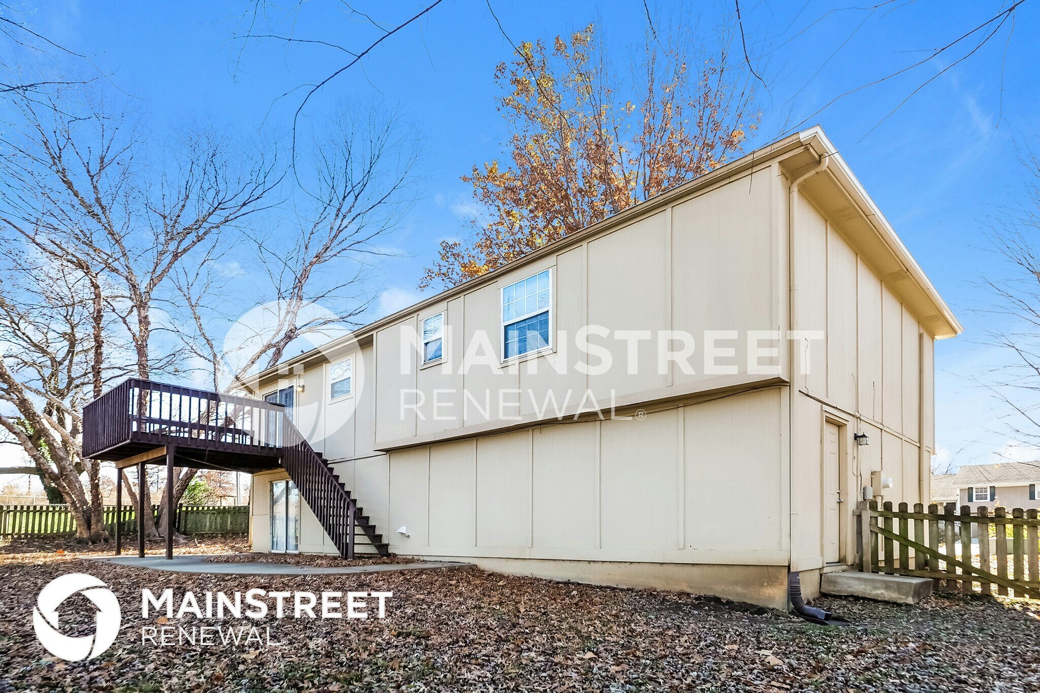 Building Photo - 609 SE Steeple Ct