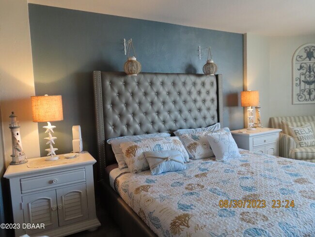 Building Photo - 1415 Ocean Shore Blvd