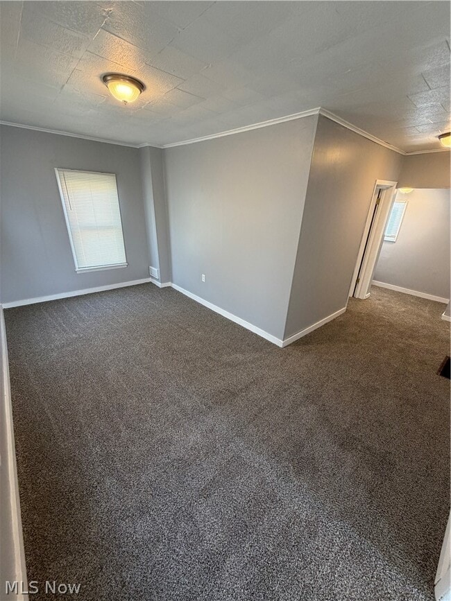 Building Photo - 155 Garfield Ave