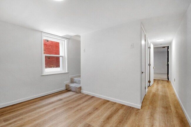 Building Photo - $1795 - Single Family Home with Private Two-Level Living Spaces, Driveway Parking & Modern Updates