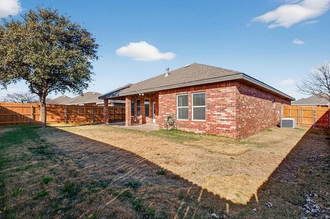 Building Photo - 1122 Porterfield Rd