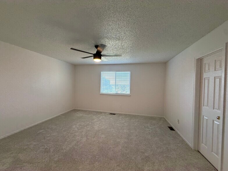 Building Photo - 4810 Ardley Dr