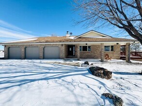 Building Photo - Beautiful Horse Property with Outbuildings...