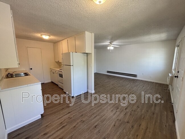 Building Photo - 725 Kimball Rd