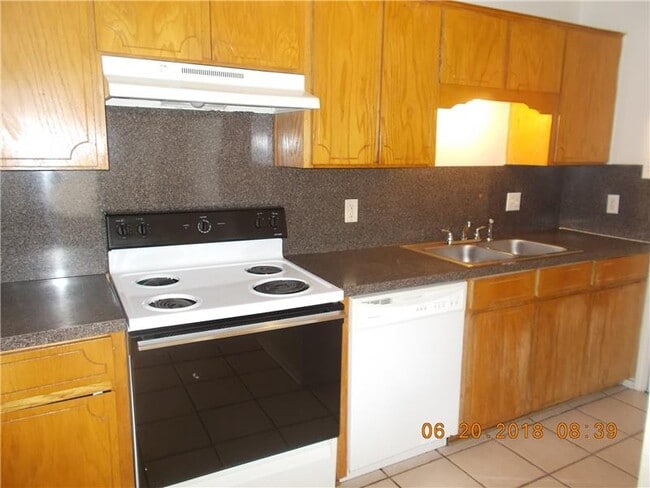 Building Photo - 1210 D Industrial