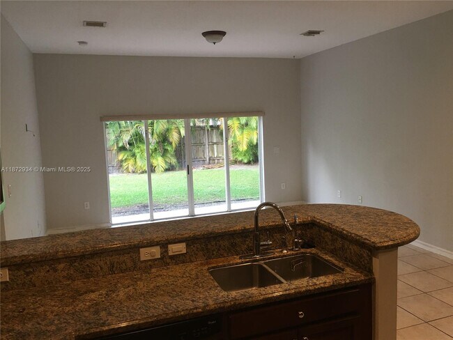 Building Photo - 16637 SW 52nd St