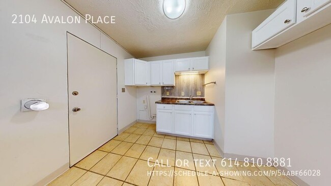 Building Photo - Three Bedroom Garden Apartment- Columbus