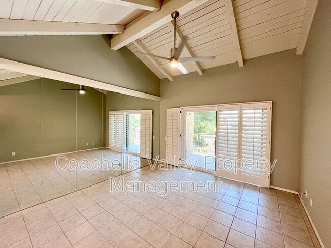 Building Photo - 2160 S Palm Canyon Dr