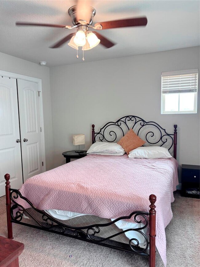 Building Photo - 5408 La Canada Wy