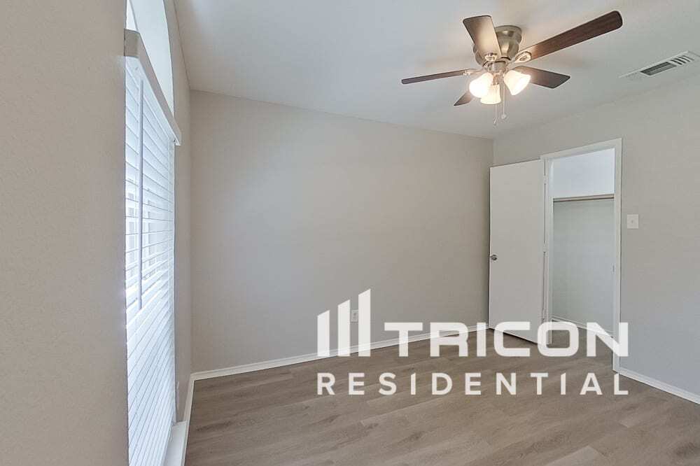 Building Photo - 755 Catalina Dr