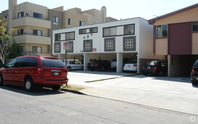 Primary Photo - 450 Hawthorne St