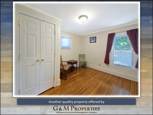 Building Photo - 4-Bedroom Rental - Walk to Strong Hospital!