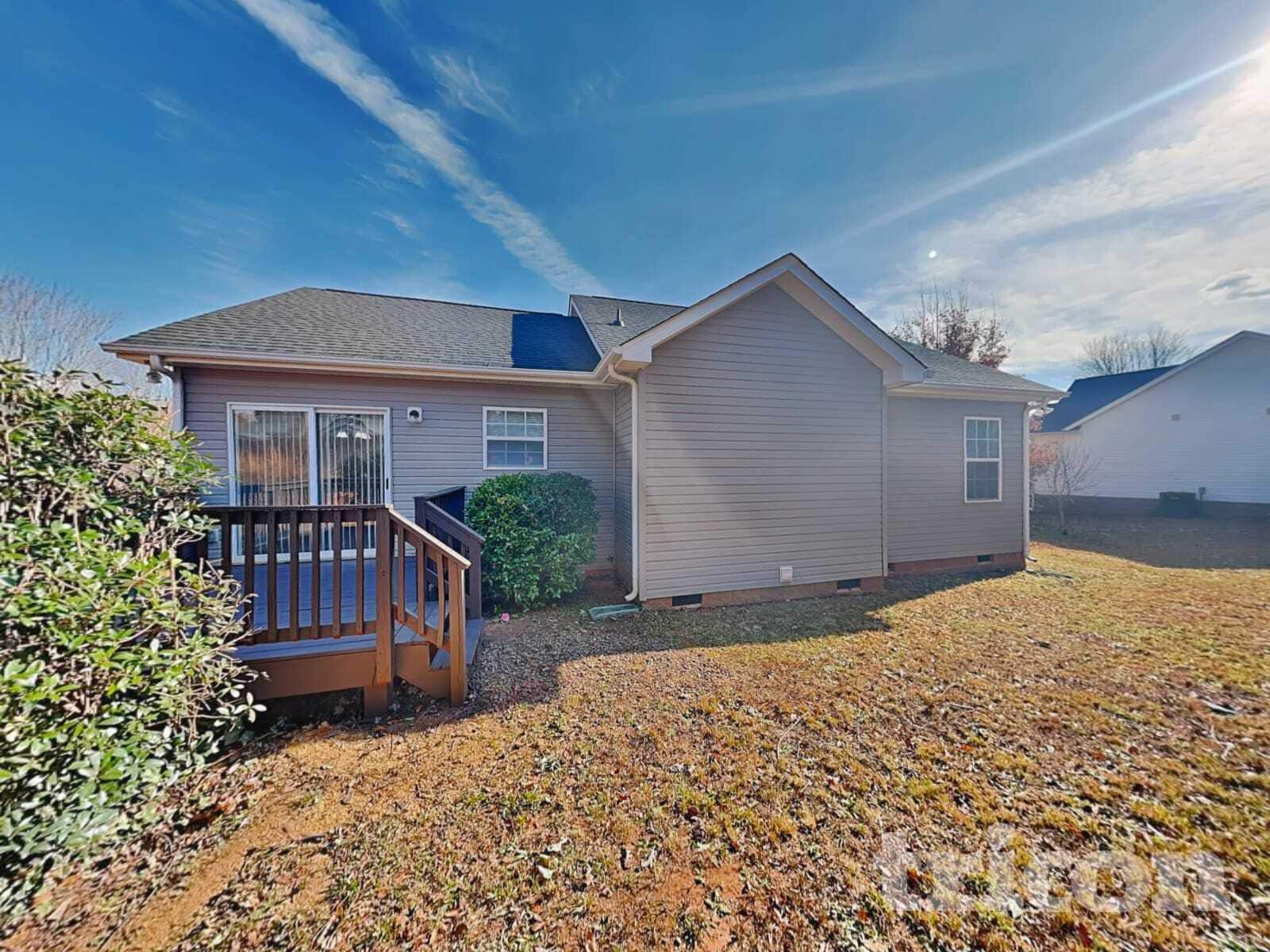 Building Photo - 2538 Terra Dr