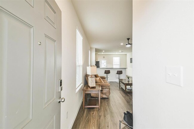 Building Photo - 24063 Prairie Dust Dr