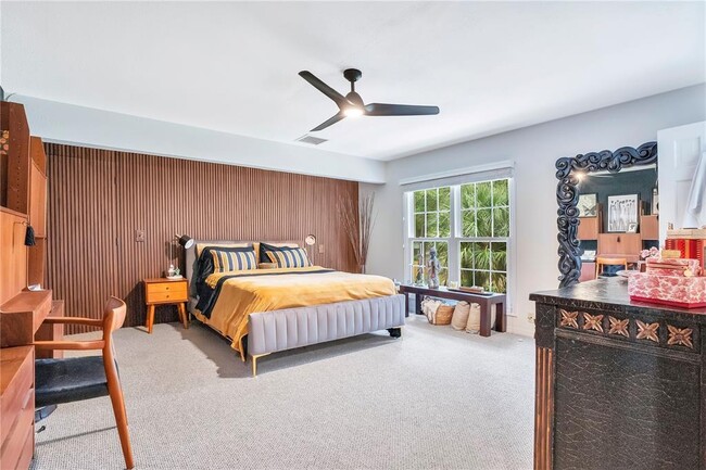 Building Photo - 8 Fernwood Trail